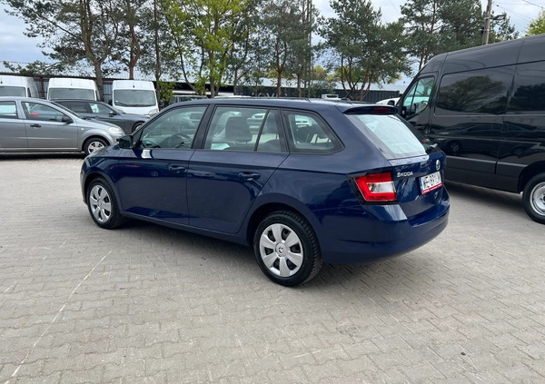 Skoda Fabia cena 36900 przebieg: 126710, rok produkcji 2018 z Obrzycko małe 254